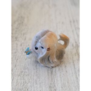 Flocked‎ long hair dog MEG 2005 butterfly doll accessory
